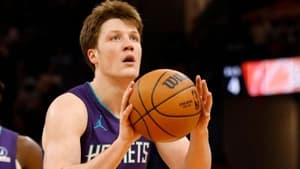 کُن نوپل سریعترین بازیکن تاریخ NBA در رسیدن به ۱۰۰ پرتاب سه امتیازی
