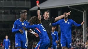 بررسی قوانین جدید کارت قرمز، آفساید و VAR در جلسه آینده IFAB