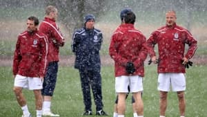 نقش آبوهوا در شکلدهی تاکتیکهای فوتبال ملی