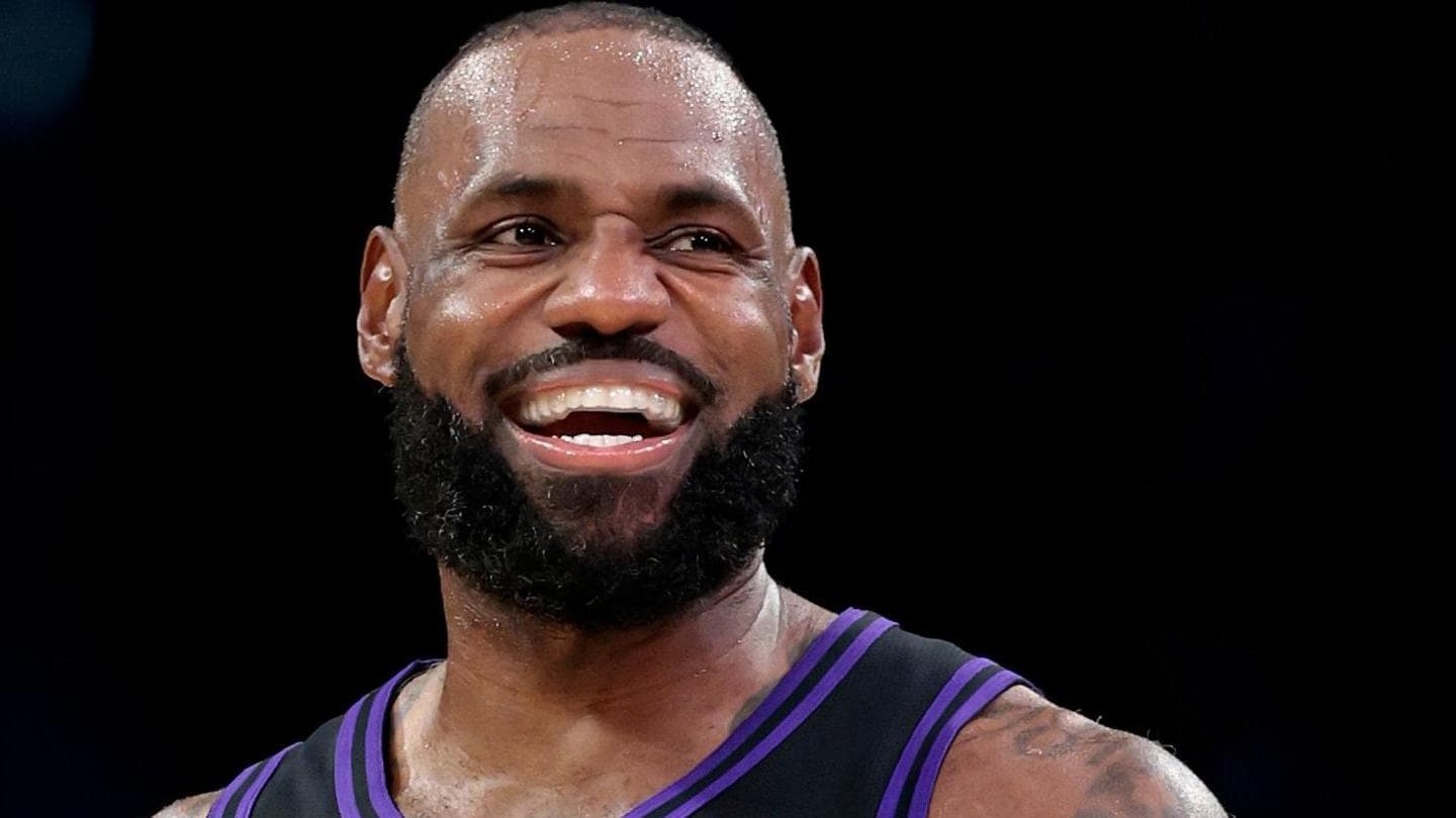 لبرون جیمز رکورد جدید NBA را شکست؛ اولین بازگشت پس از مصدومیت