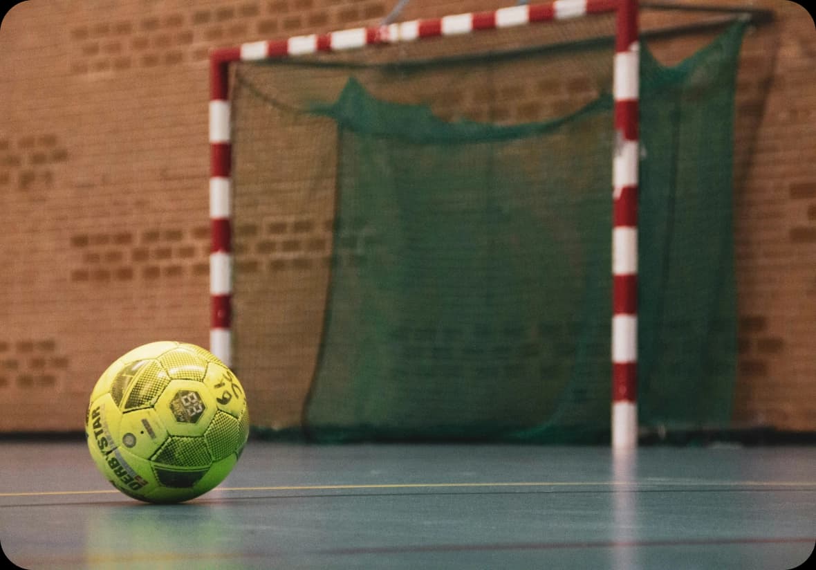 معرفی دوره های فوتسال